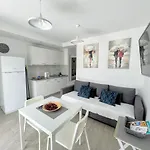 Buganvilla 科拉雷侯